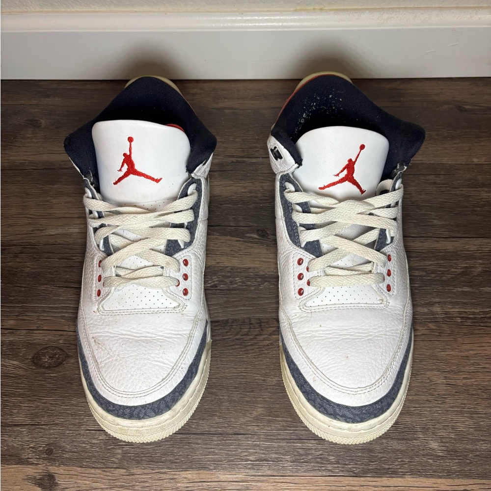 Size 9.5 - Air Jordan 3 SE-T Japan Exclusive Fire Red